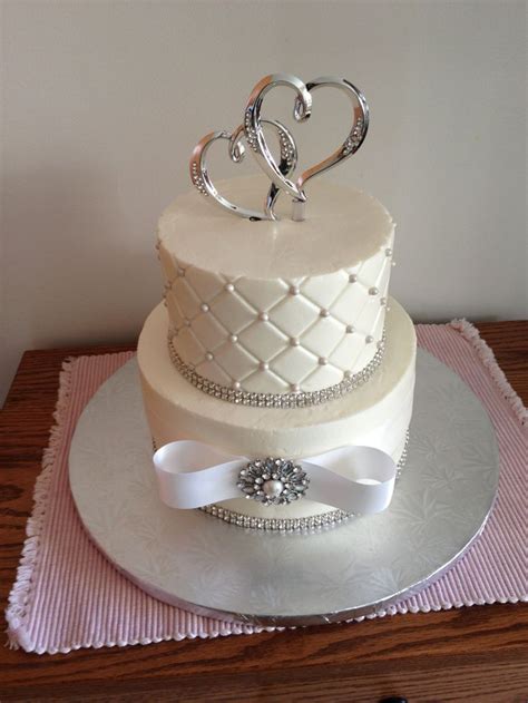 Two anniversary cake amazing design #heartshapecake#roundcake flowers design cake making by cool cake master ish video. Homemade Anniversary Cakes | Small Wedding Cake - Cake ...