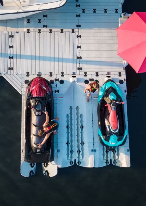 Floating Docks For Jet Skis And Waverunners Ez Dock