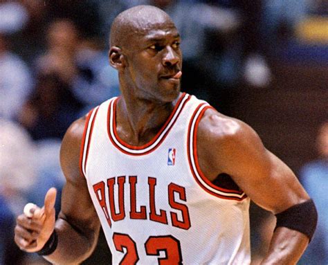 4.6 out of 5 stars 7. ESPN teases 10-hour Michael Jordan documentary with a ...