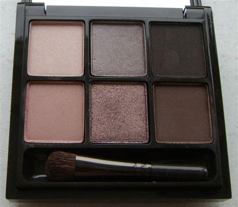 It's actually pretty easy and straightforward, just like any other eye makeup application technique. MAC Cosmetics Smoke and Mirrors palette reviews, photos - Makeupalley