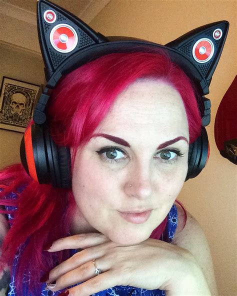 Unboxing And Review Axent Wear Cat Ear Headphones Quirky And Curvy