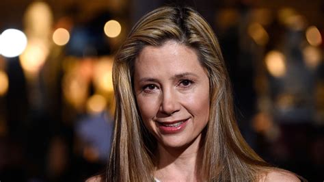 Mira Sorvino Without Makeup Celebrity In Styles