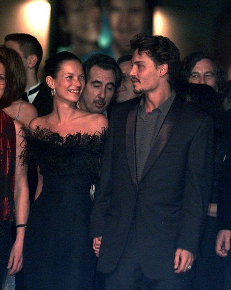 Jednoznačně jedním z největších festivalových hvězd bude johnny depp. Kate Moss and Johnny Depp #90SPictures #90SPhotoshoot # ...