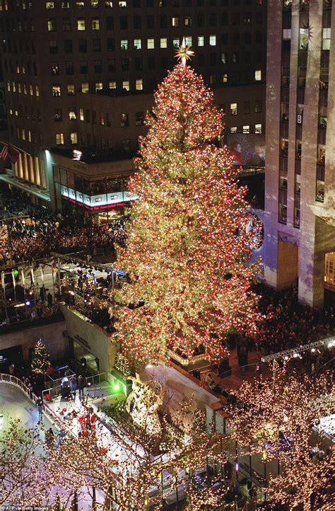 How The Rockefeller Christmas Tree Has Been A Symbol Of Hope Over 89