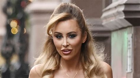 Mafs Uk Star Ella Morgan Turns Heads In A Strapless White Jumpsuit As