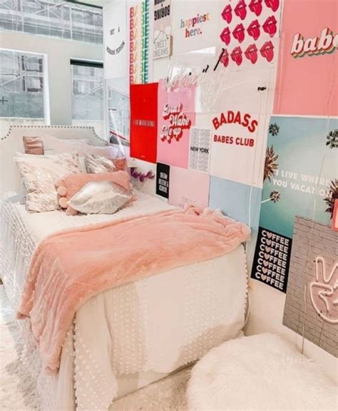 Dorm Room Inspiration Image By Rachel Berry On House In 2020 Dorm