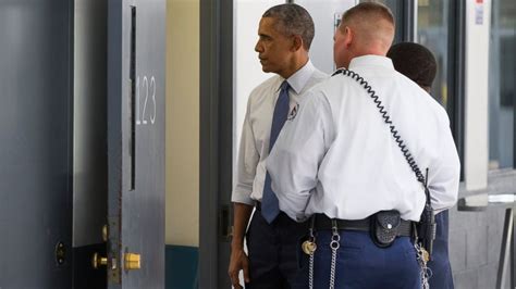 What President Obama Saw When He Visited A Federal Prison Abc News