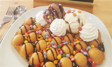 Bubble Waffle And Ice Cream Gracie Anns Ice Cream Parlour Groupon