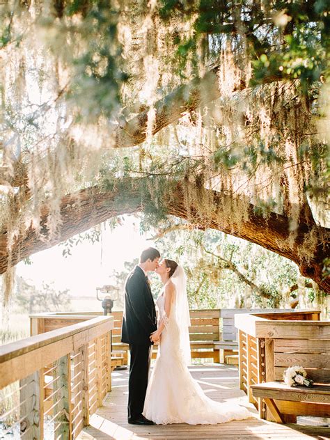Beach properites of hilton head provides one, two and three bedroom villas and condos located close to the beach and a wide variety of activities, restaurants and attractions. Hilton Head Island Weddings - Make it Posh
