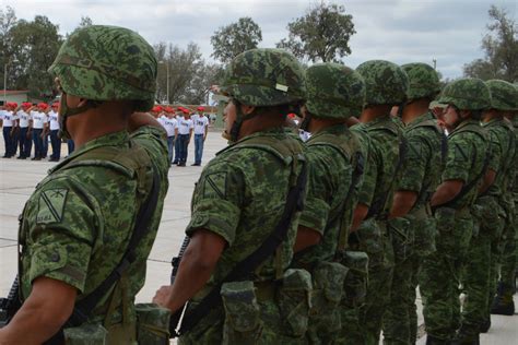 Blindan Cinco Mil Militares A Coahuila El Siglo De Torreón
