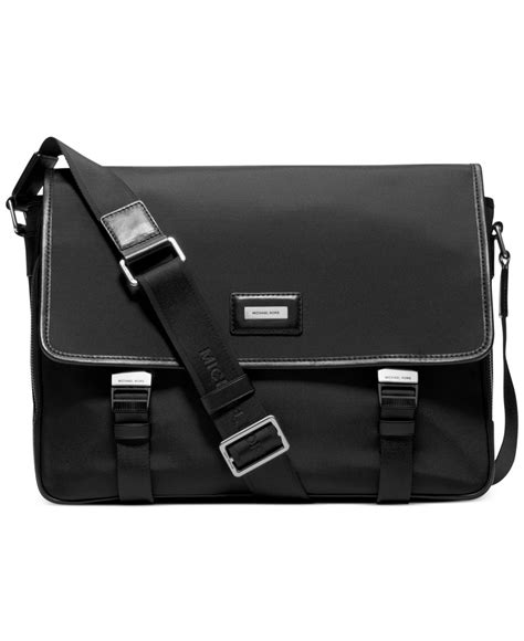 Browse the latest men's designer bags at the official michael kors site. Michael Kors Windsor Large Messenger Bag in Black for Men ...