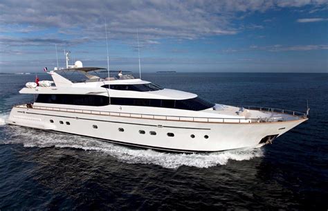 Liberte Iv Yacht Charter Details Falcon Charterworld Luxury Superyachts