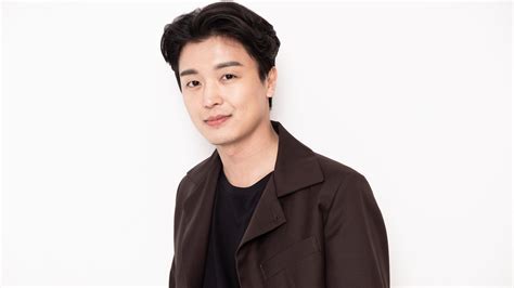 Yeon Woo Jin In Talks To Join The Upcoming Netflix Original Series
