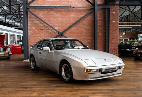 1986 Porsche 944 Manual Coupe Richmonds Classic And Prestige Cars