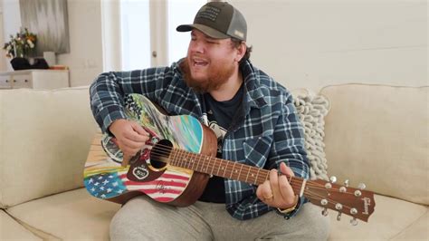Luke Combs Growin Up And Gettin Old Acordes Chordify