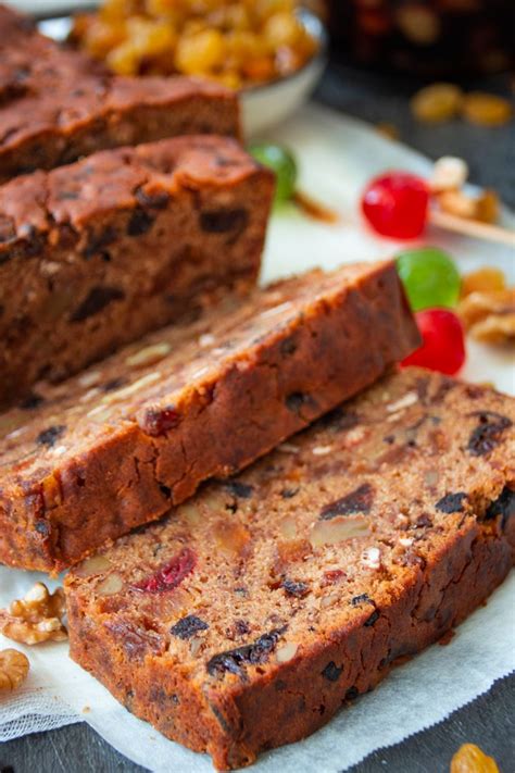 How To Make Rich And Moist Fruit Cake Foodelicacy