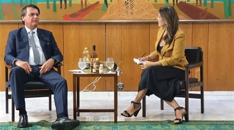 Em Entrevista Bolsonaro Defende Acolhimento De Venezuelanos E Critica