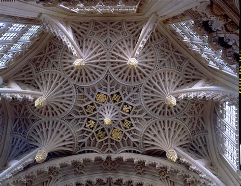 The Impressive Pendant Fan Vaulted Ceilings Of The Henry Vii Chapel At