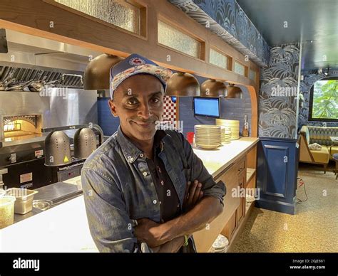 Marcus Samuelsson Red Rooster Hi Res Stock Photography And Images Alamy