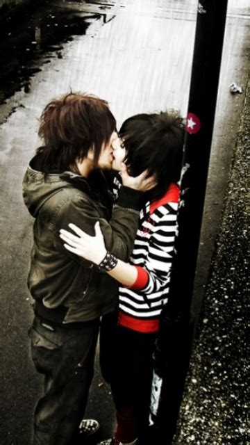 Download Emo Couple Wallpapers Love Gallery