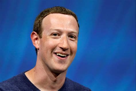 Viral picture of mark zuckerberg wearing too much sunscreen is comedy gold. Mark Zuckerberg Sunscreen Viral Photo Was Failed Disguise ...