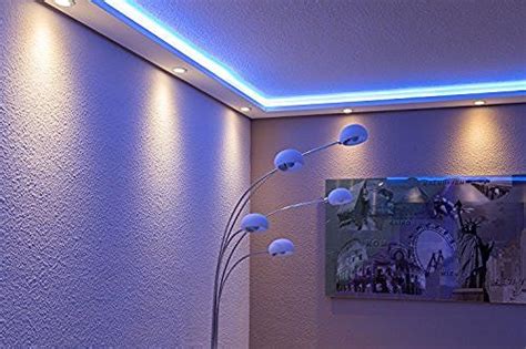 Sollte ich auch im wohnzimmer auf led setzen? BENDU - Moderne Stuckleisten bzw. Lichtprofile für indirekte Beleuchtung von Wand und Decke aus ...