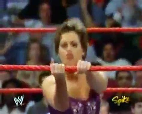 Trish Stratus Vs Molly Holly Video Dailymotion