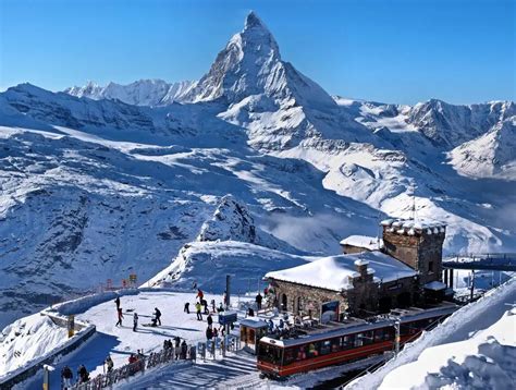 Tourists Guide To Zermatt An Elite Ski Resort In Switzerland Joys