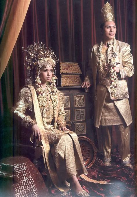 10 Inspirasi Pernikahan Unik Nan Megah A La Palembang Dengan Pakaian