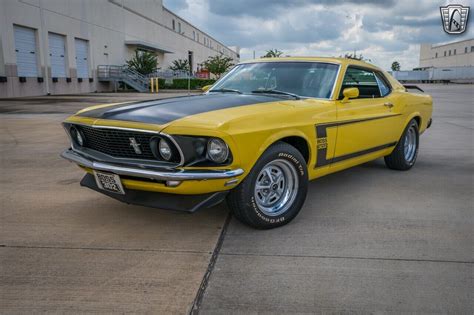 Yellow Black Stripes 1969 Ford Mustang Coupe 302 Cid V8 4 Speed Manual