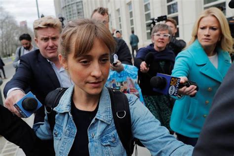‘smallville’ Actress Accused Of Participating In Cultlike Group Released From Jail Wsj