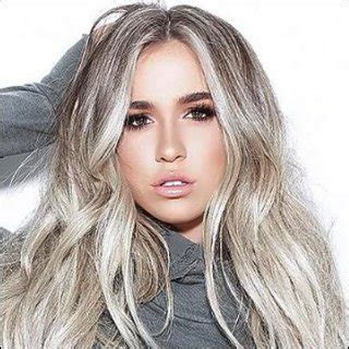 Brielle Biermann Pictures With High Quality Photos