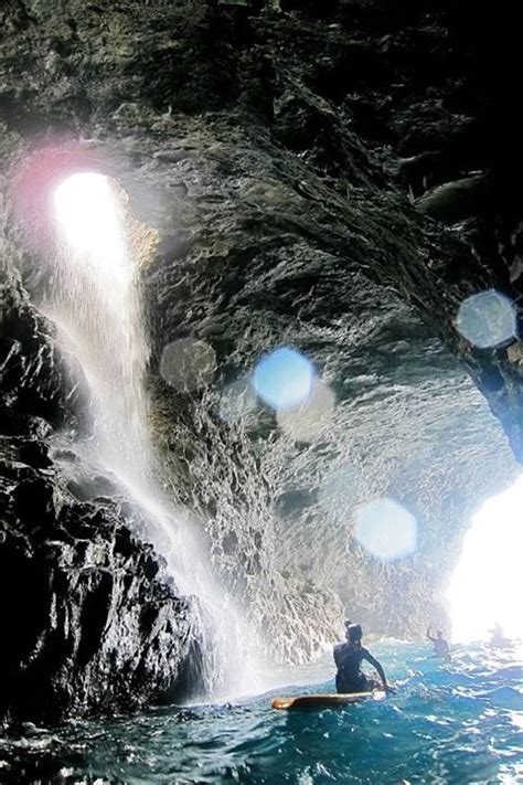 Na Pali Coast Waterfall Cave Beautiful Places To Visit Travel Fun