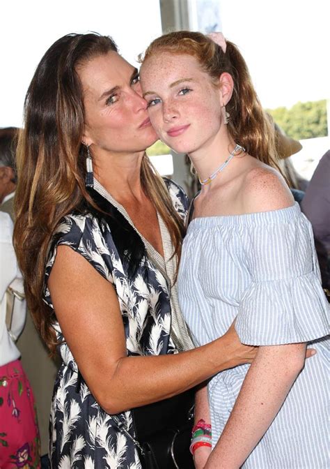 Brooke Shields Daughter Grier Lookalike Womans Day