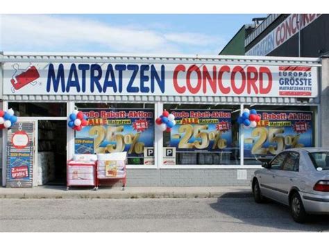Matratzen concord bietet mit seiner eigenmarke email protected viele matratzenmodelle online und in seinen filialen an. "Matratzen Concord GesmbH", "2700 Wiener Neustadt ...