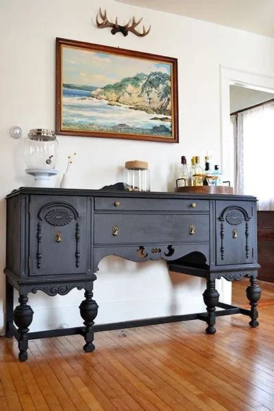 Refinishing An Antique Buffet Using Annie Sloan Chalk Paint In Graphite