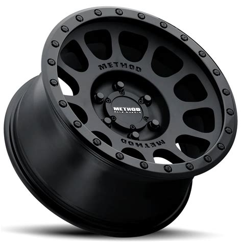 18 Method Wheels 305 Nv Matte Black With Gloss Black Lip Off Road Rims