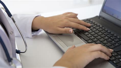 Do Doctors Need To Use Computers One Physicians Case Highlights The