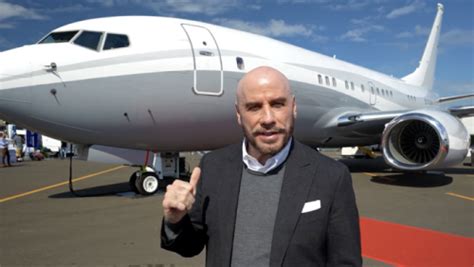 Watch John Travolta Gives An Exclusive Tour Of Boeings 737 Business