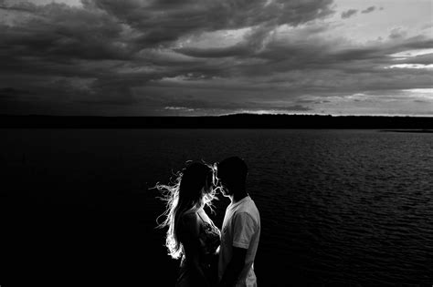 Couple Kissing Near Body Of Water Grayscale Photography Hd Wallpaper Wallpaper Flare