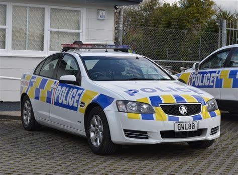 Man sought after slashing tires of 3 cop cars. Radio Adelaide » Land Protectors Criticise Armed Police ...