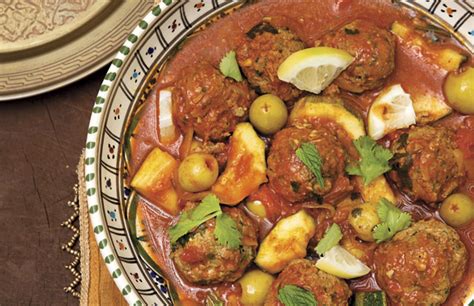 Se pueden encontrar versiones con pollo, cordero y cerveza. Cocina marroquí | Cocina marroquí, Comida y Cocinas