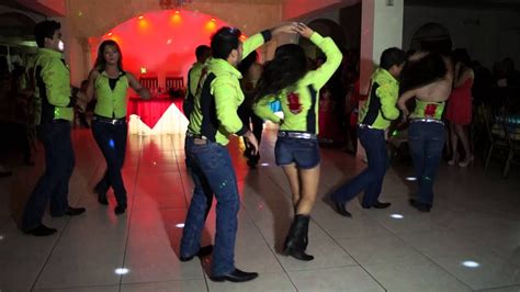 Tex Elegant Academia De Baile Cumbia Texana Xv´s Ericka Rmz
