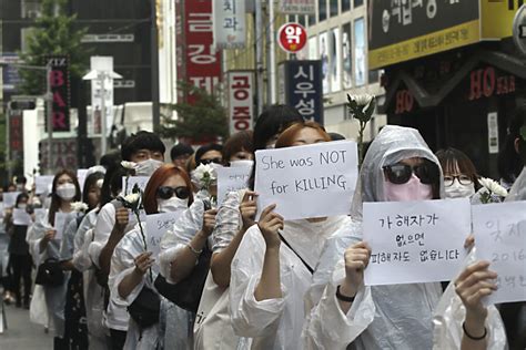 Why South Koreans Are Protesting Over One Womans Death