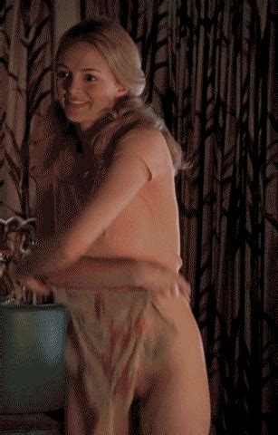 GIF Of Heather Graham Getting Naked Displaying Her Delicious Boobies