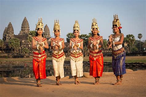 Sampot The Cambodian Traditional Dress History And Uniqueness