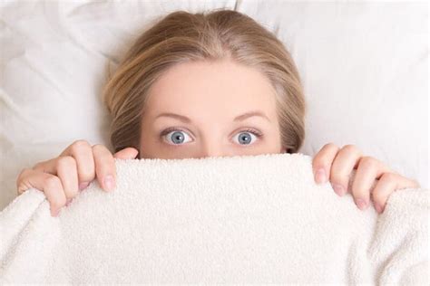 How To Sleep With Your Eyes Open Quick Undetected Nap