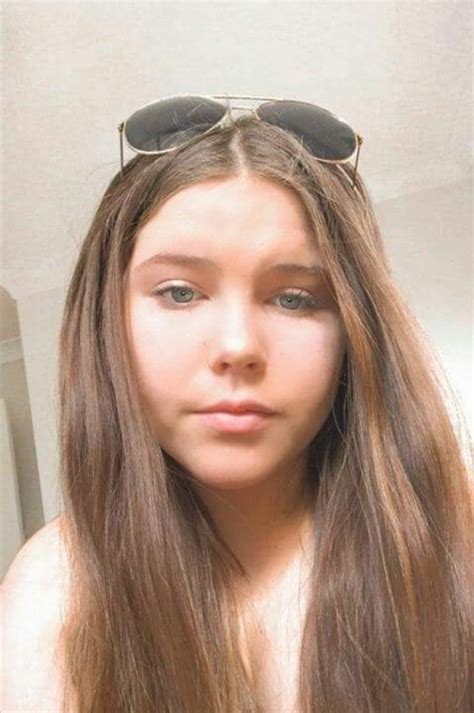 Missing 15 Year Old Girl Parkwood Gold Coast