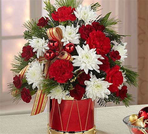 Ftd Canada Christmas Flowers Ftd Red Reveal Bouquet By Ital Florist