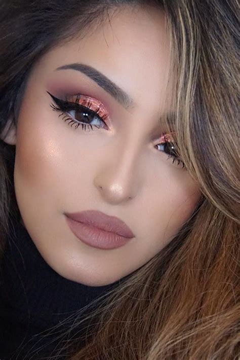 Rose Gold Makeup Looks To Add To Your List ǀ